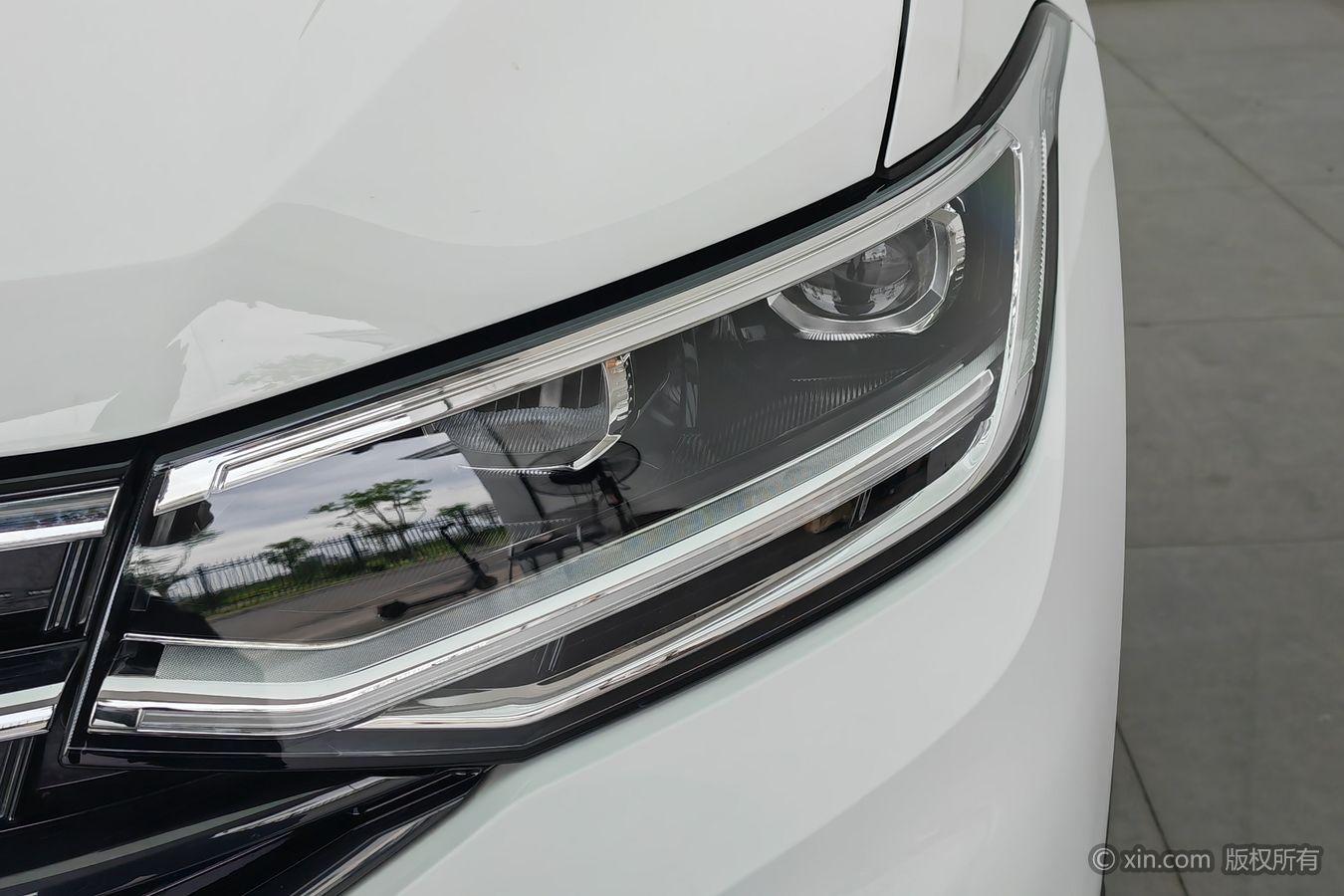 Volkswagen Tiguan L L 2024 300TSI Smart