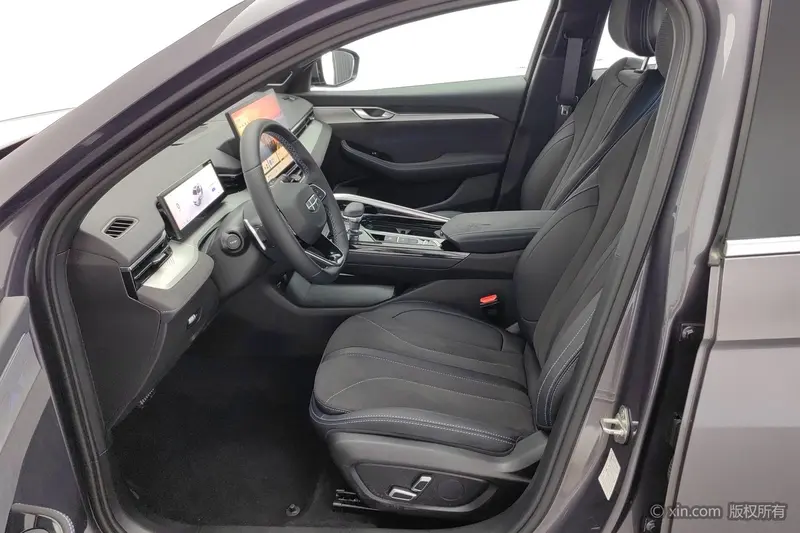 Geely Preface 2.0T — фото 12