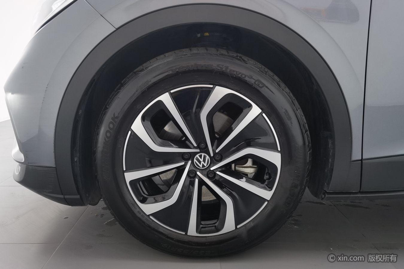 Volkswagen ID.4 X 2024 Smart