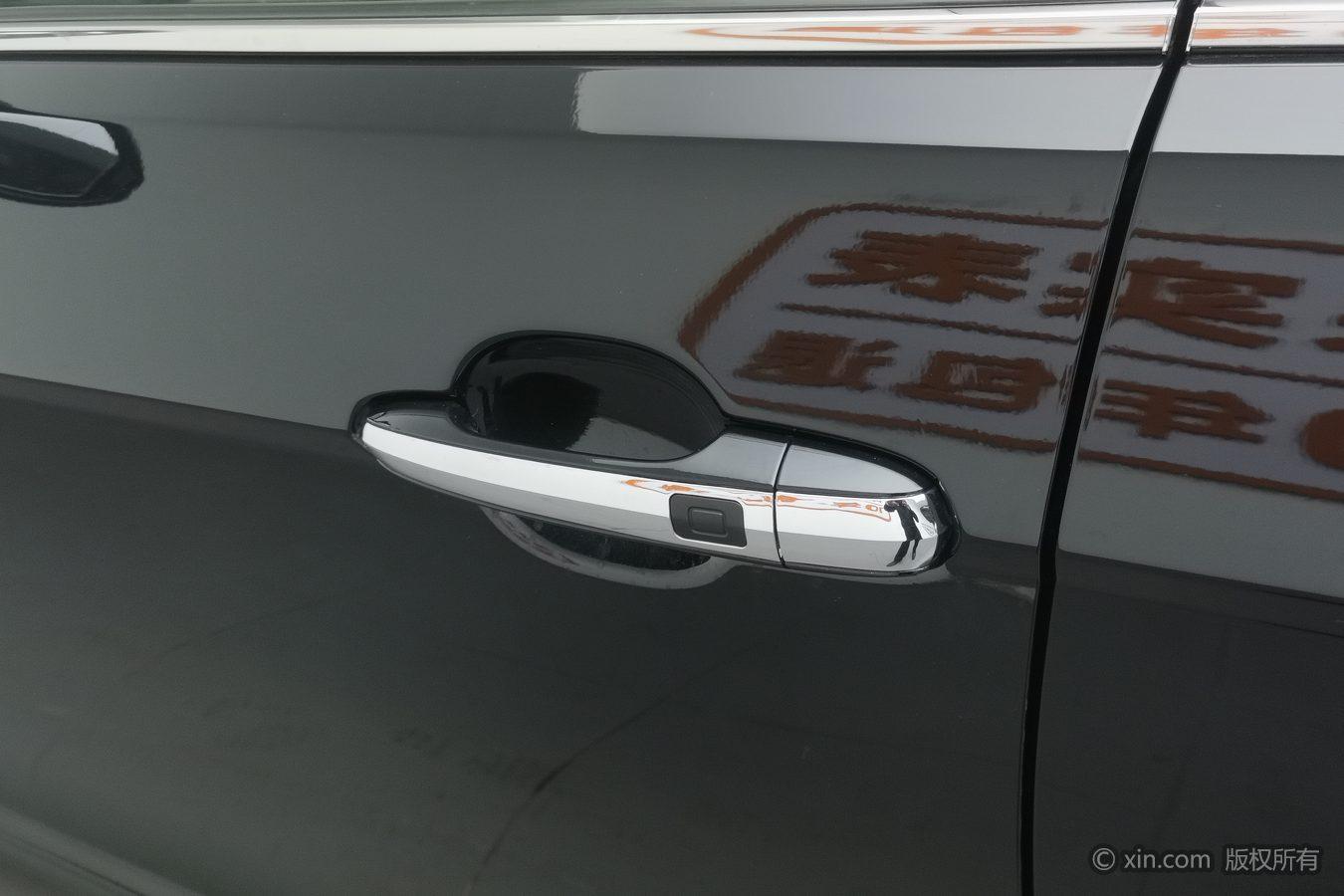 Hongqi H7 2015 2.0T Luxury