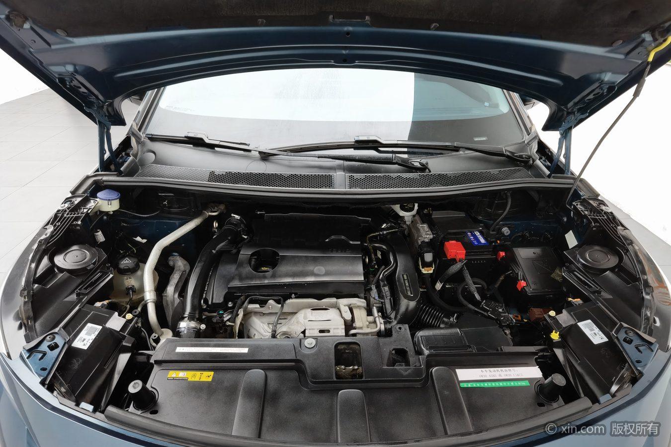 Peugeot 5008 2017 380THP 7 мест