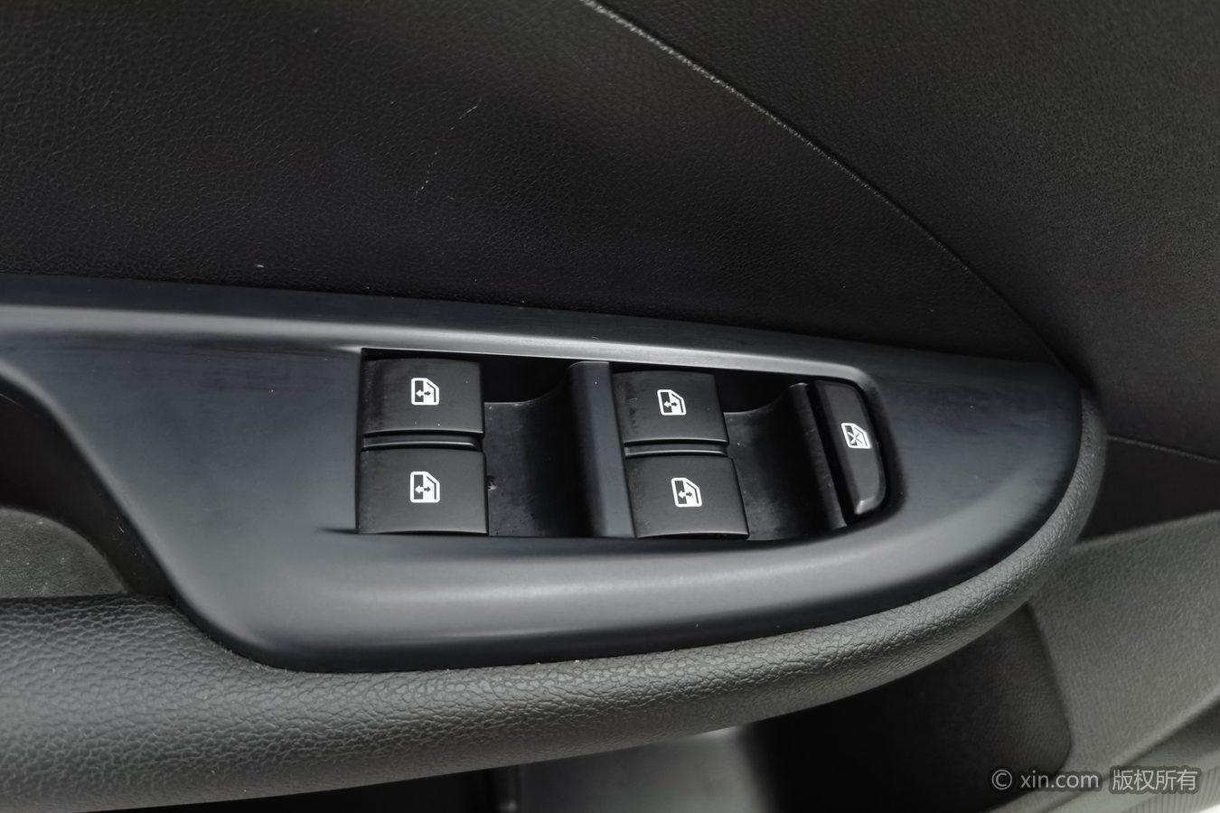 Buick Excelle — фотографии объявления, Фото 13