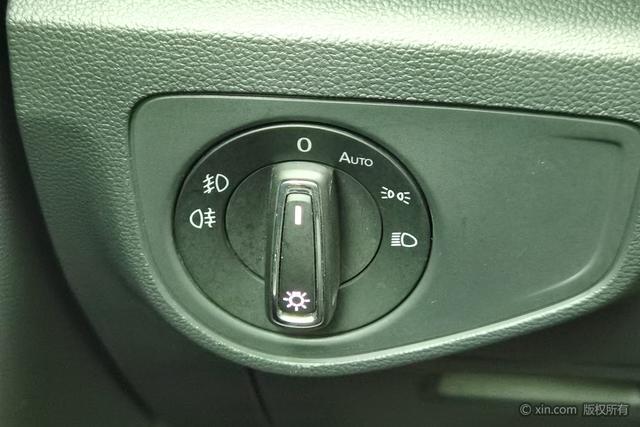 Volkswagen Teramont 2017 530 V 6 4 WD — фото 16