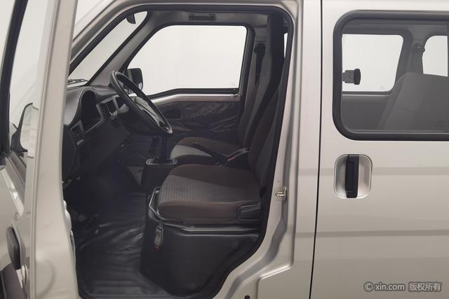 Wuling Zhiguang 2023 1.5 L 5/7 LAR — фото 19