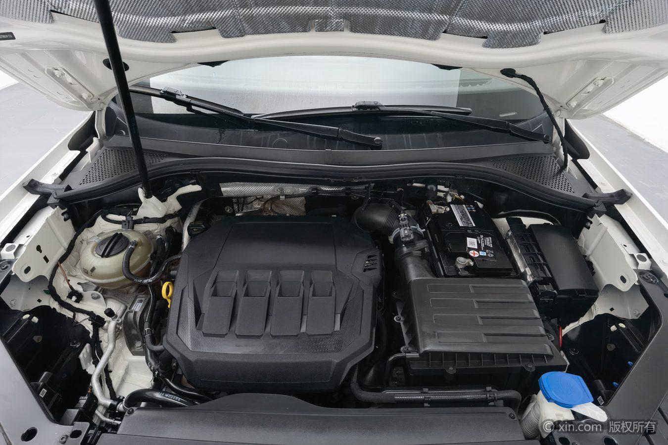 Volkswagen Tiguan L L 2022 330TSI AT