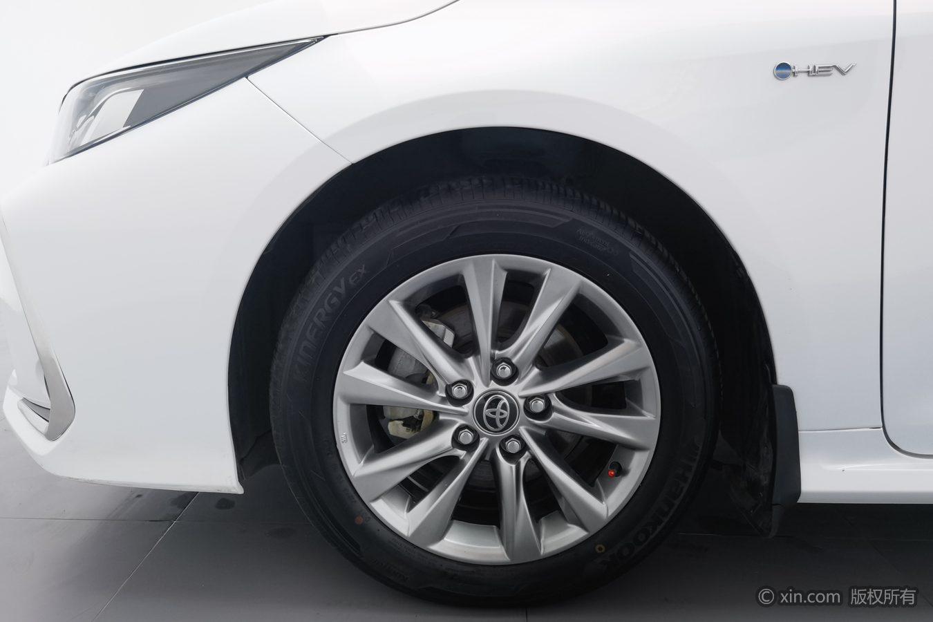 Toyota Corolla id 4437745 из Китая 22