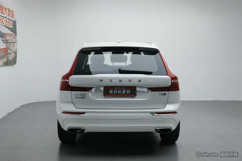 Volvo XC60 — фото 3