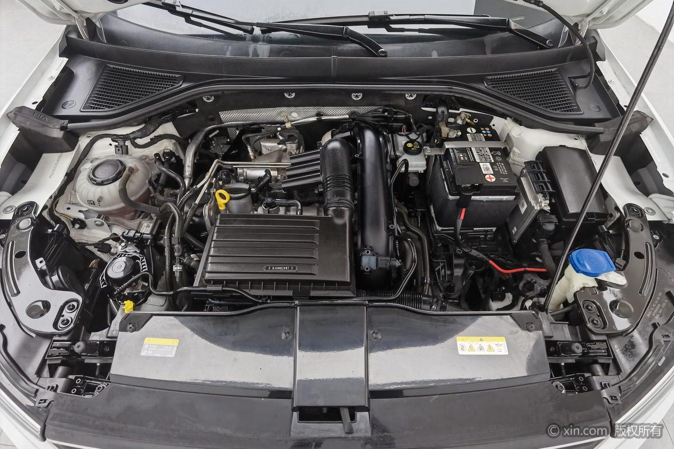 Volkswagen T-Roc 2021 280TSI DSG Comfort Smart Connect