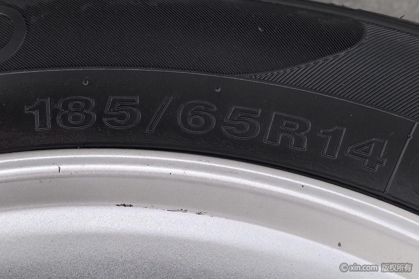 Peugeot 207 2011 1.4L MT
