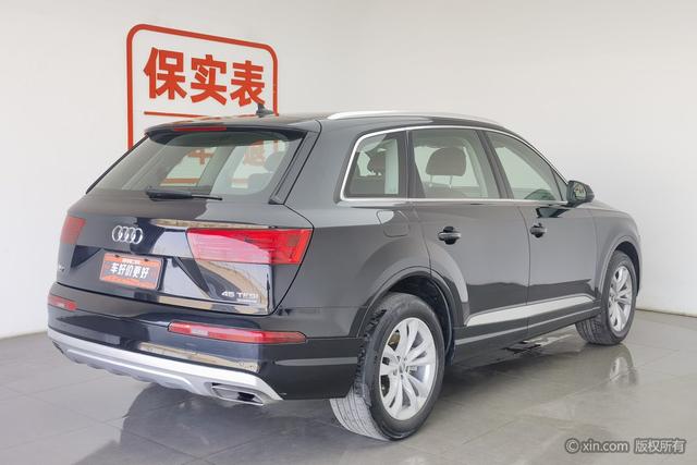 Audi Q7 2019 45 TFSI Comfort — фото 4