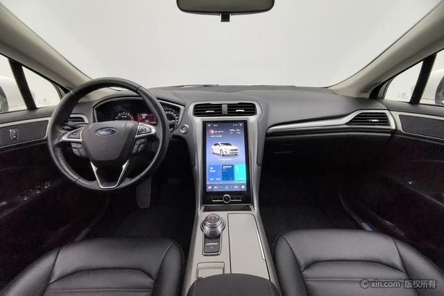 Ford Mondeo 2020 Eco Boost 200 — фото 12