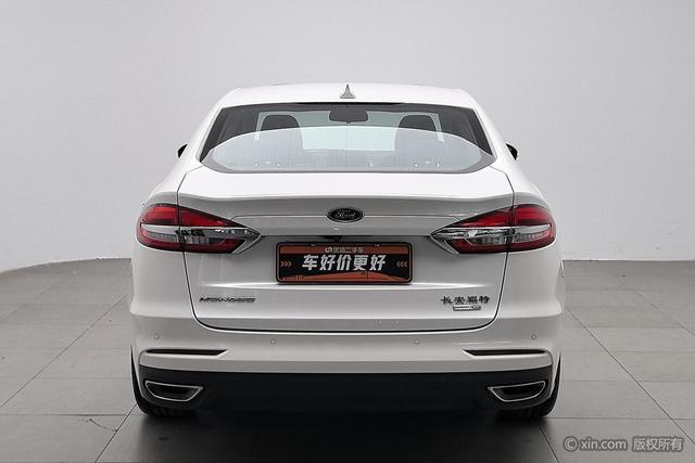 Ford Mondeo 2020 Eco Boost 200 — фото 3