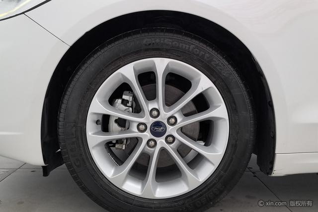 Ford Mondeo 2020 Eco Boost 200 — фото 8