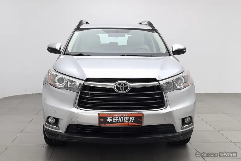 Toyota Highlander — фото 2