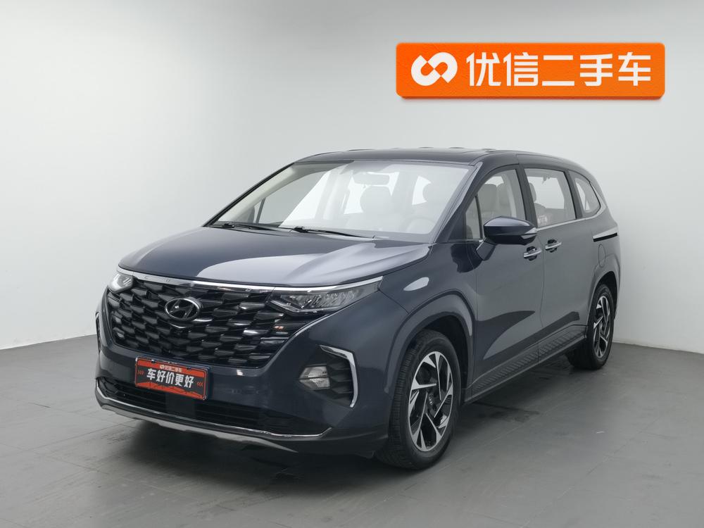 Hyundai Custo