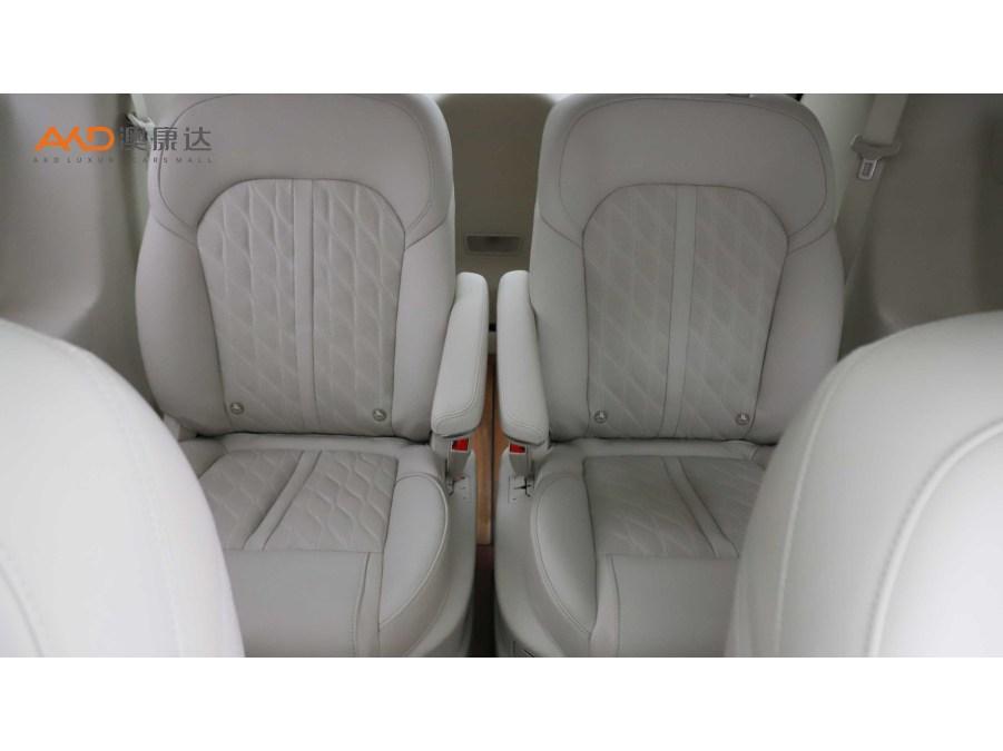 Buick GL8 2022 2.0T мест