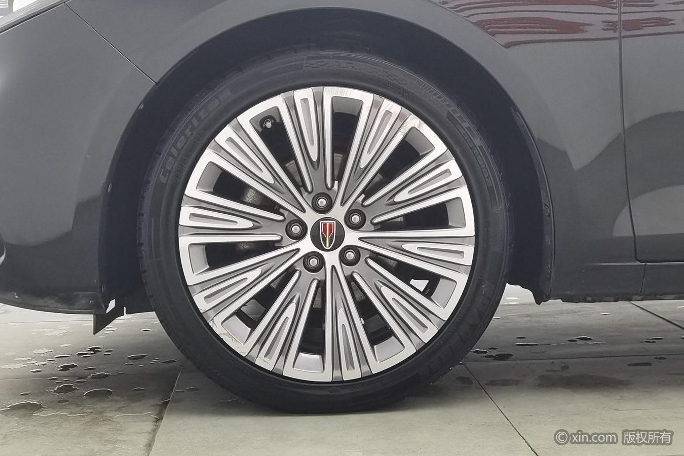 Hongqi H5 2022 1.8T AT