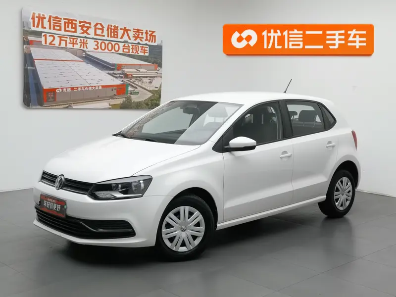 Volkswagen Polo 1.5 L MT