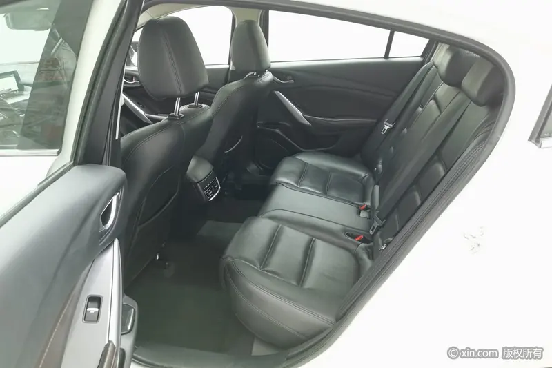 Mazda Atenza 2.5 L Sport — фото 15