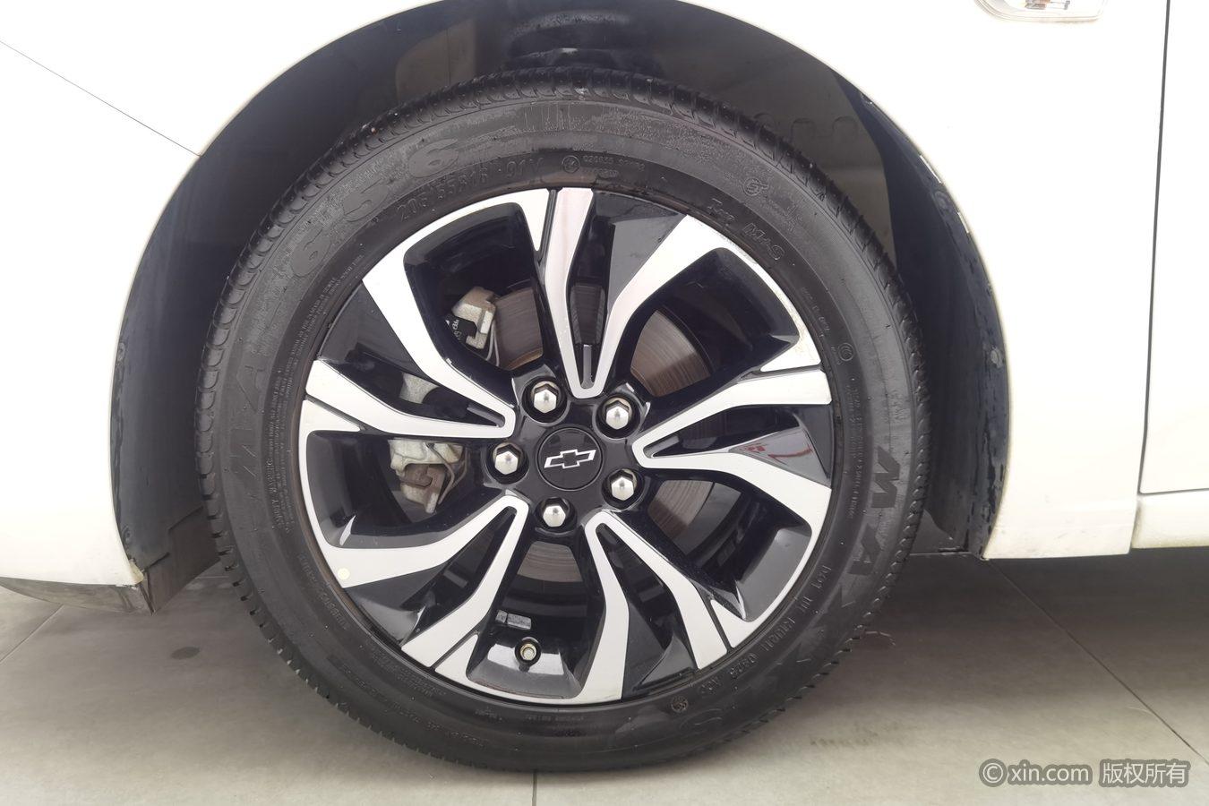 Chevrolet Monza 2019 RS 330T AT