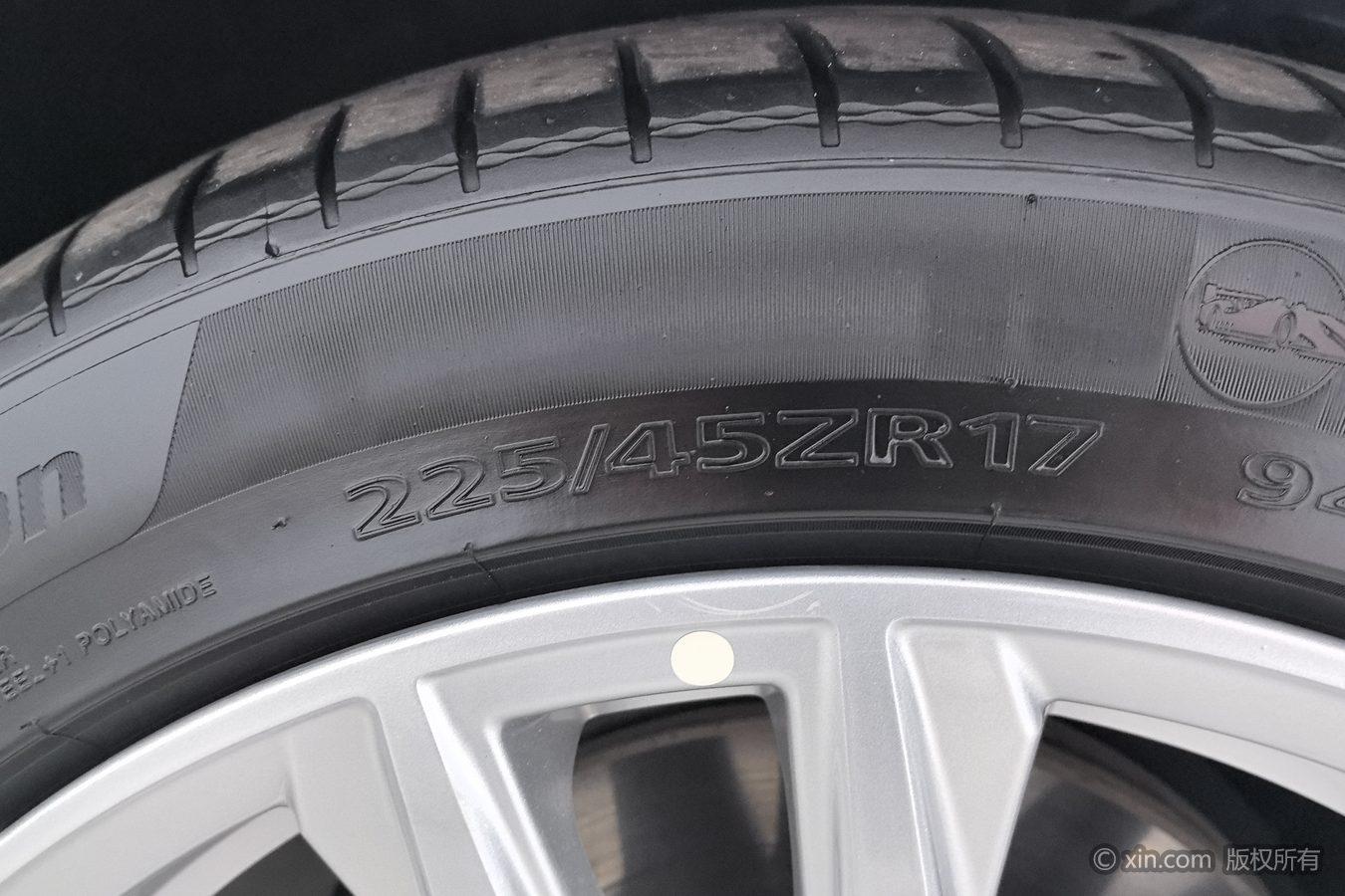 Cadillac CT4 2021 28T