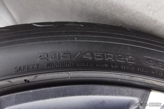 Lynk & Co 05 2020 2.0 TD 4 WD Halo — фото 10