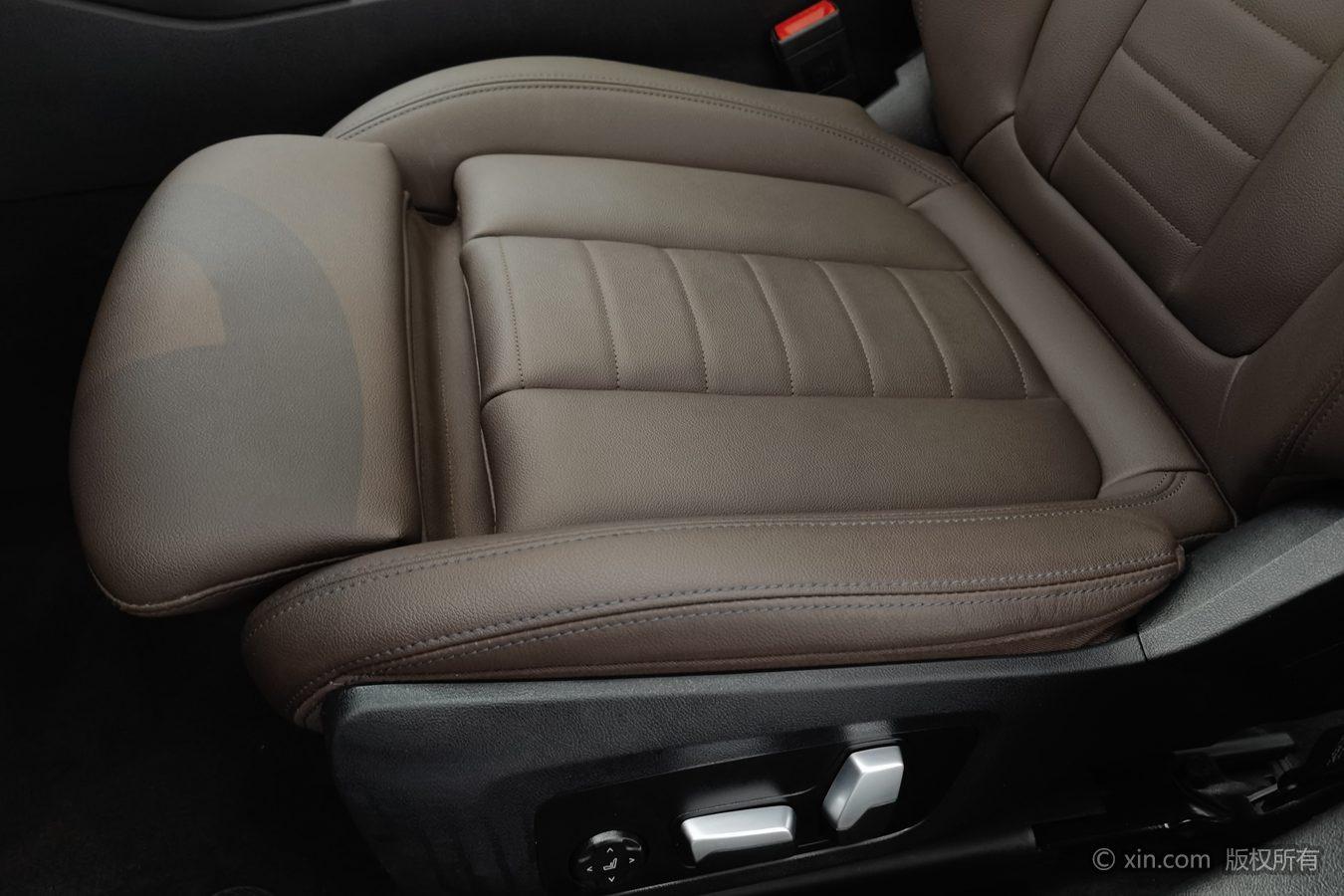 BMW 3 series id 4438337 из Китая 18