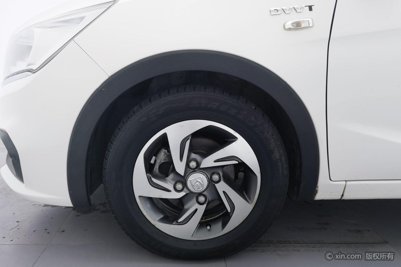 Baojun 310 2017 1.5L AT Fashion