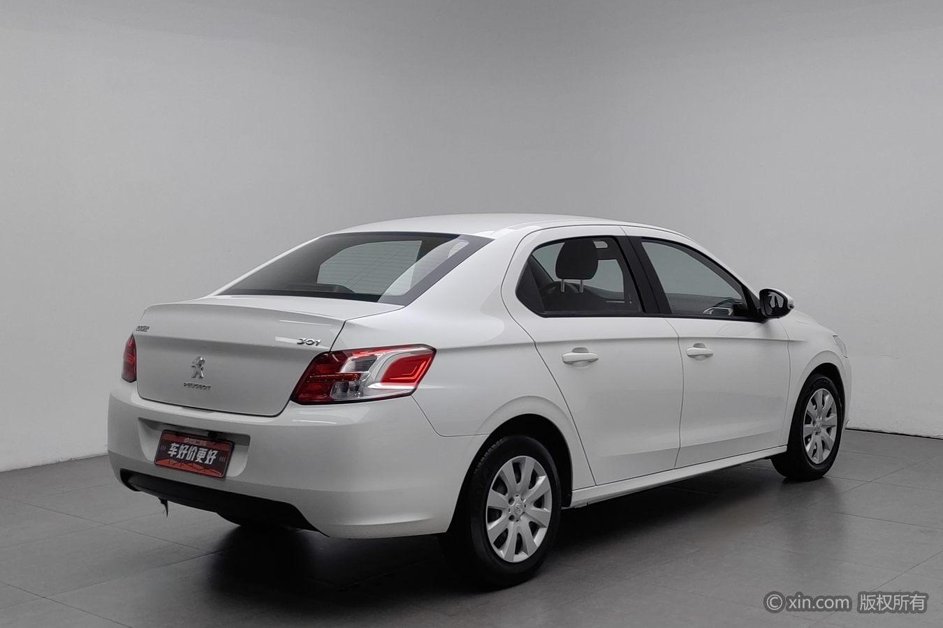 Peugeot 301 2016 1.6L AT Comfort