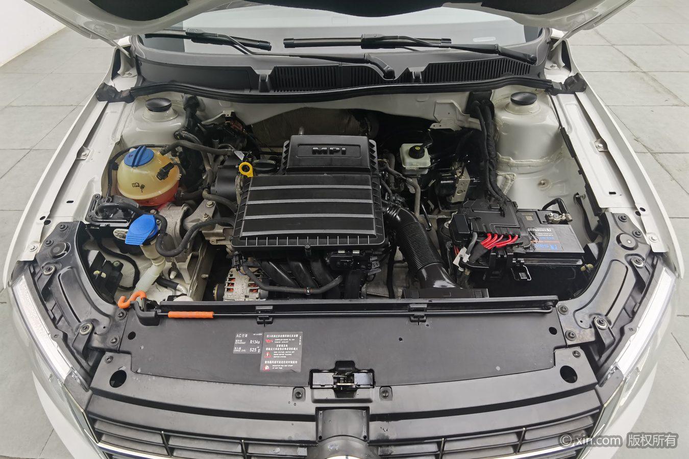 Volkswagen Lavida 2013 1.6L MT Comfort