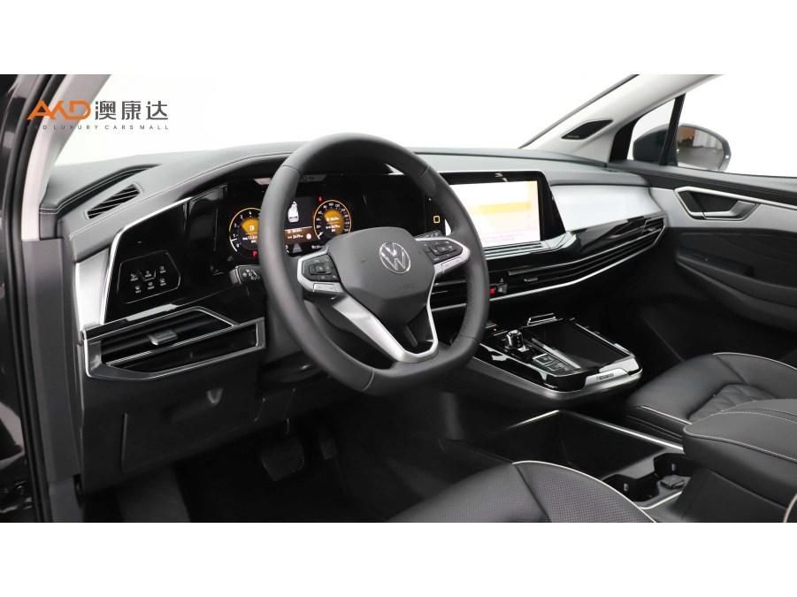 Volkswagen Viloran 2023 530TSI Flagship Pro 6 мест