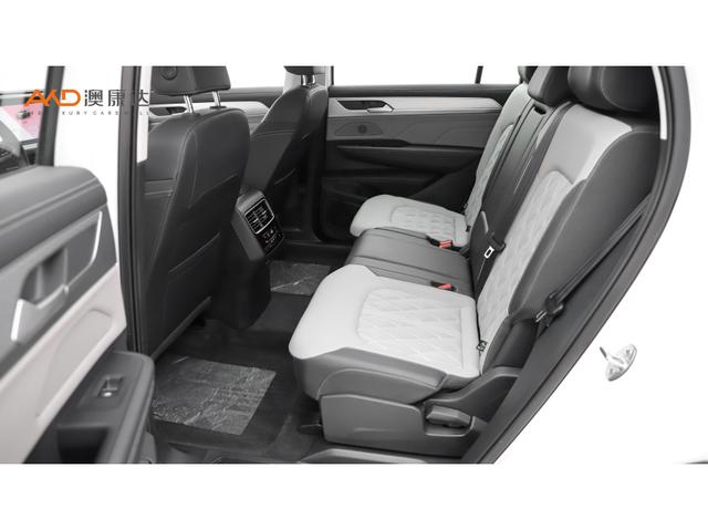 Volkswagen Tavendor 2024 380 TSI 4 WD R-line — фото 10