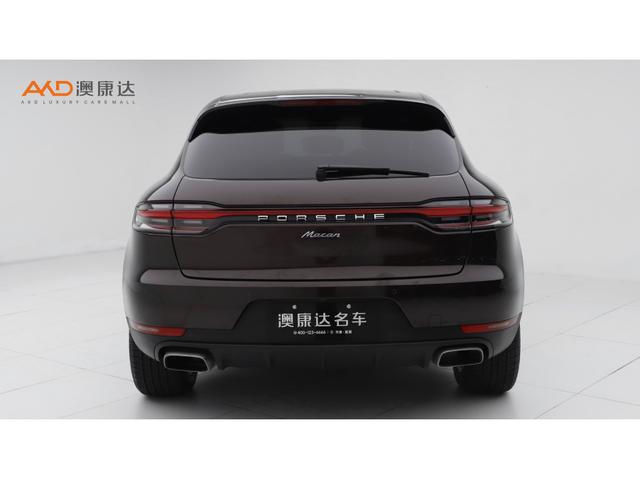 Porsche Macan 2021 Macan 2.0 T — фото 3