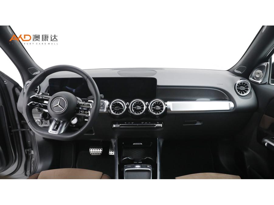 Mercedes-Benz GLB AMG, фото 6