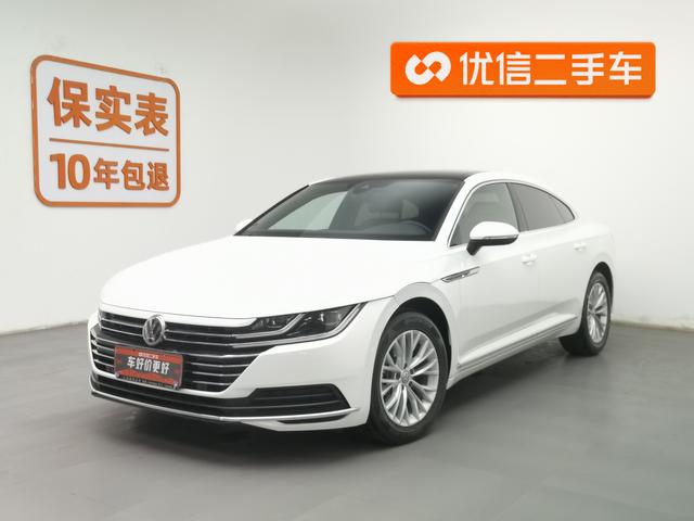Volkswagen Passat CC 2019 года выпуска
