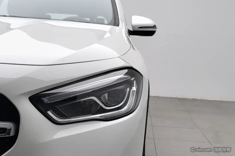 Mercedes-Benz GLA — фото 5