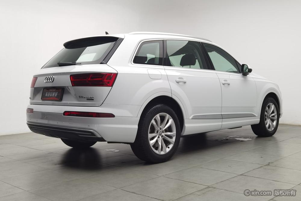 Audi Q7 PHEV, фото 4