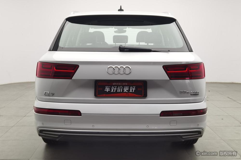 Audi Q7 PHEV, фото 3
