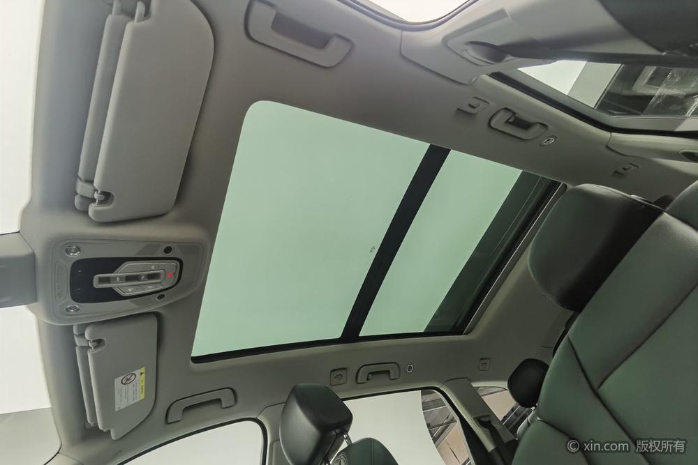Audi Q7 PHEV, фото 20