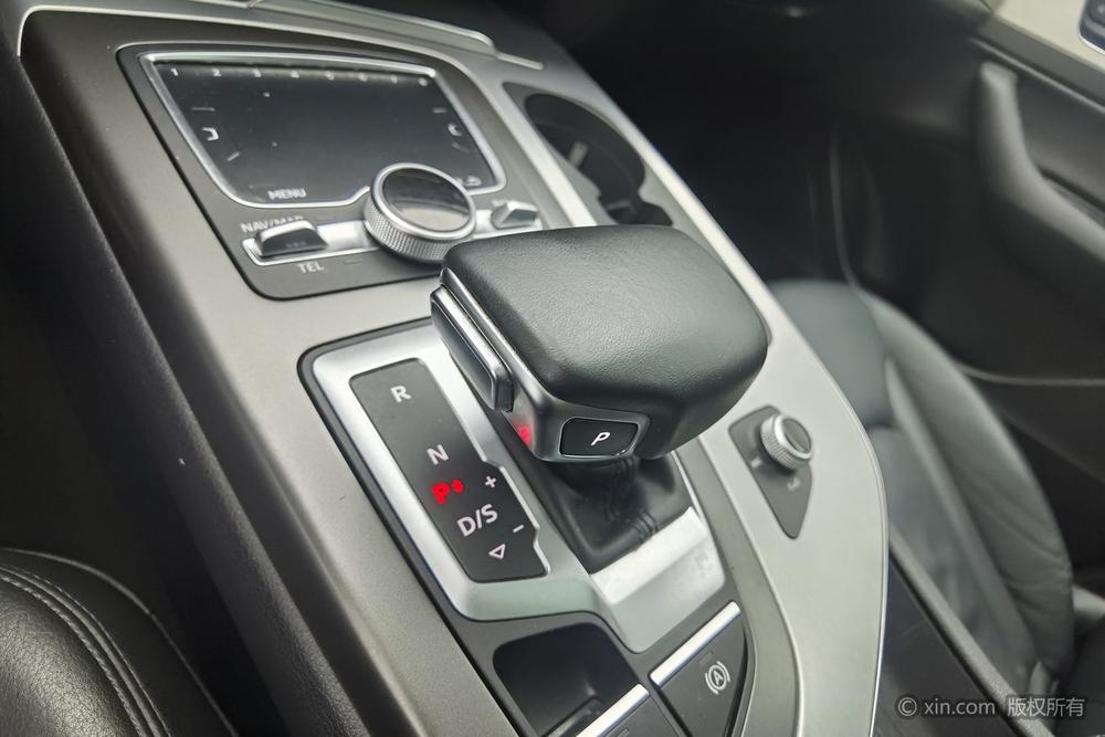 Audi Q7 PHEV, фото 15