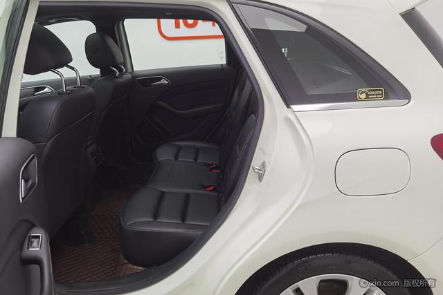 Mercedes-Benz B-Class 2015 B 200 — фото 20