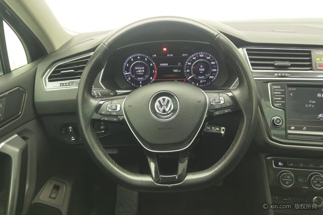 Volkswagen Tiguan 2017 330 TSI 4 WD — фото 15