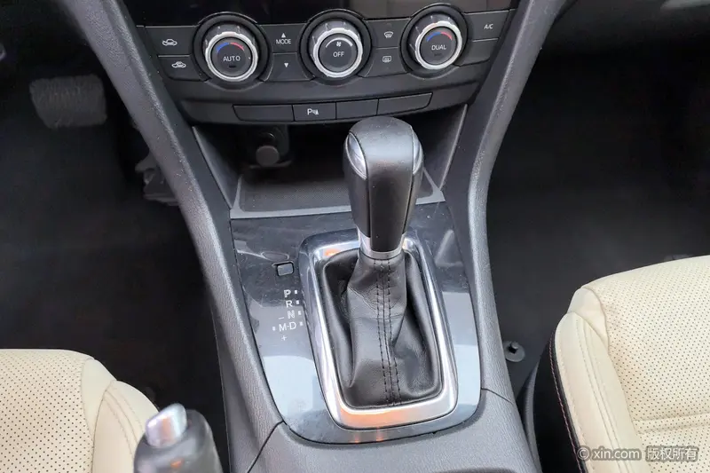 Mazda Atenza — фото 10