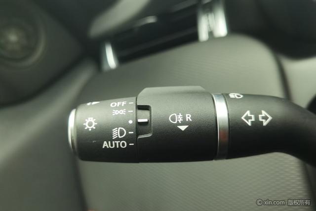 Land Rover Discovery Sport 2023 249 PS R-Dynamic S 5 — фото 15