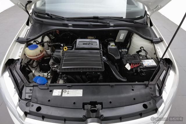 Volkswagen Santana 2015 1.6 L MT — фото 5
