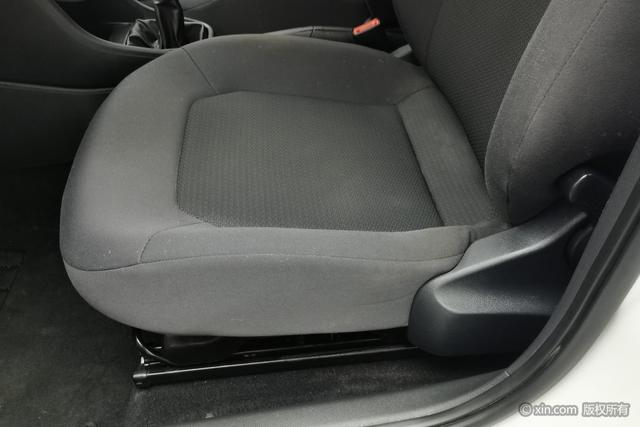 Volkswagen Santana 2015 1.6 L MT — фото 18