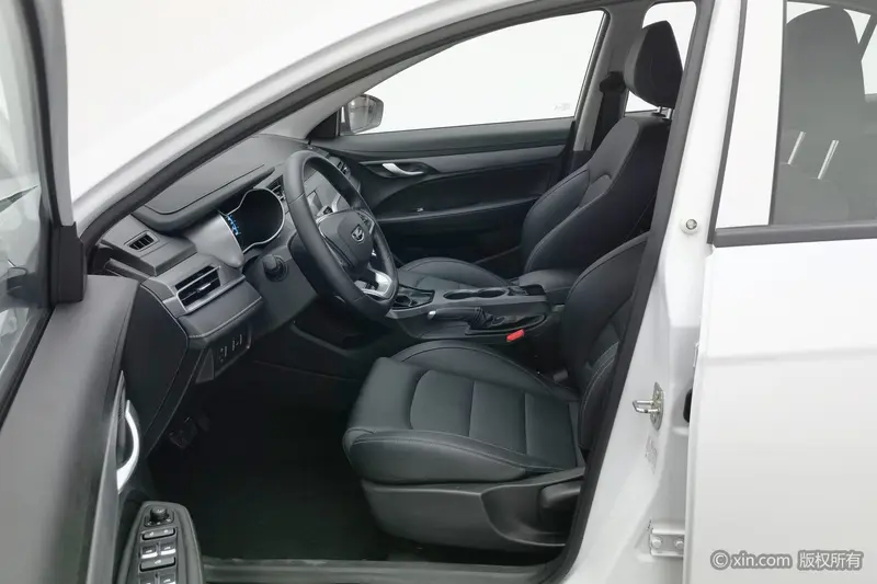 Geely Emgrand UP 1.5L CVT комфорт — фото 12