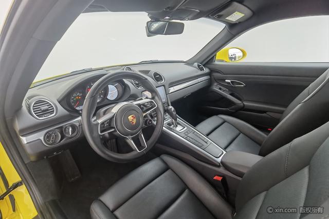 Porsche 718 2023 Cayman 2.0 T — фото 10