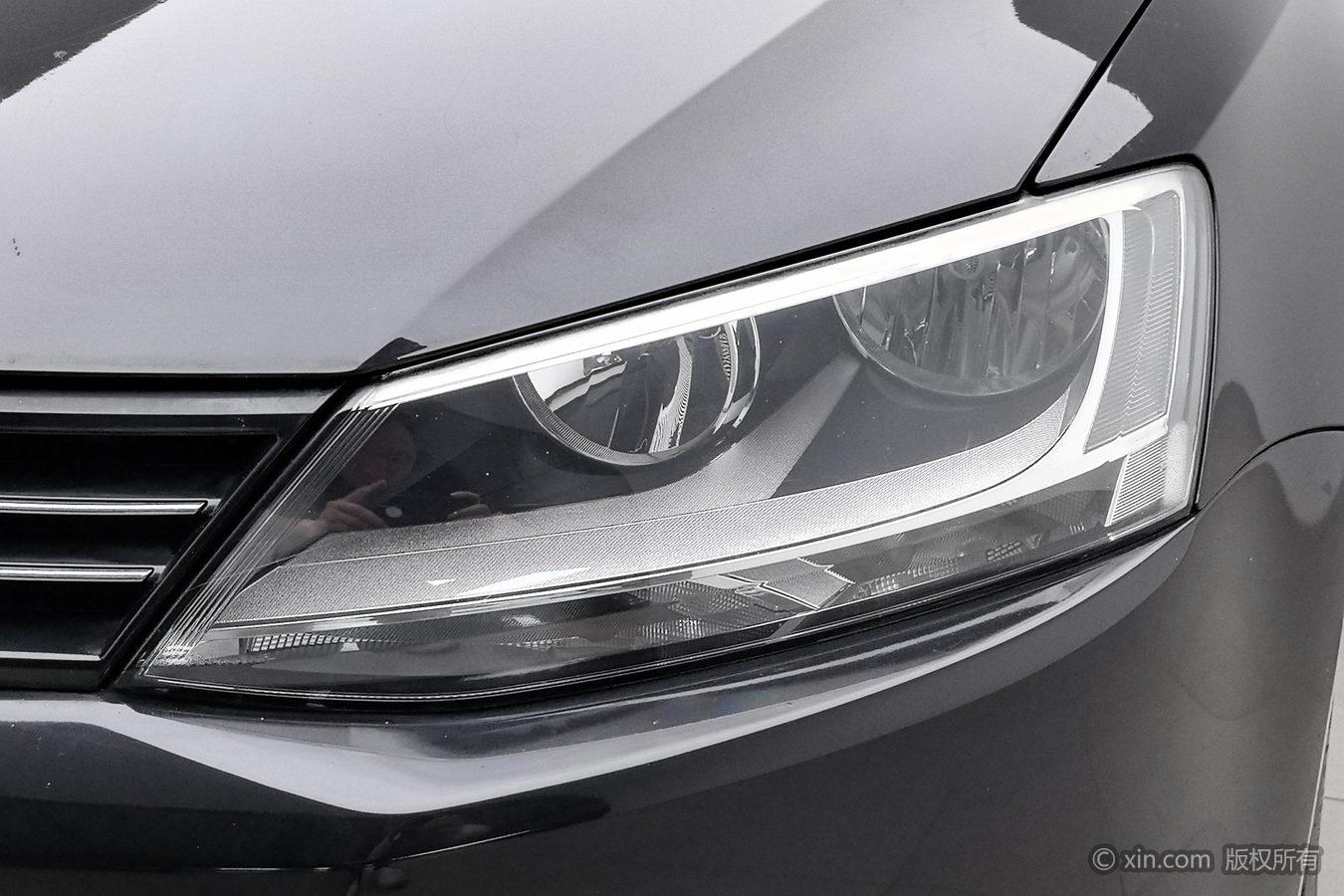 Volkswagen Sagitar 2012 1.4TSI AT Fashion