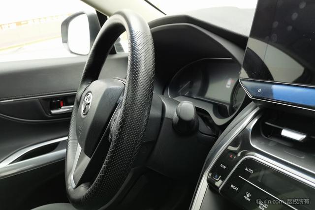 Toyota HARRIER 2023 2.0 L CVT 2 WD — фото 11